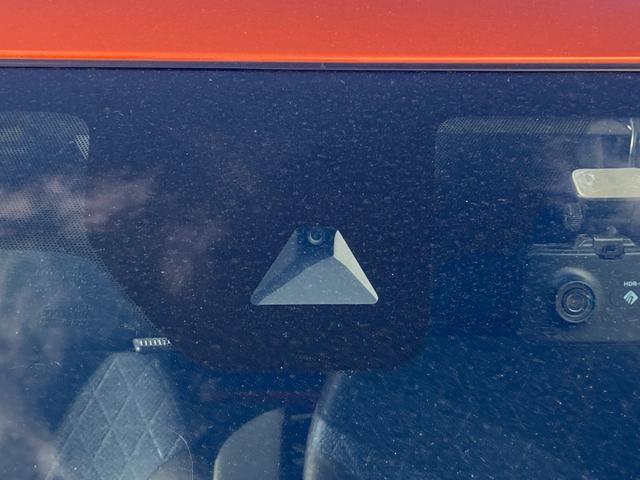 ｅＫクロス Ｍ　車線逸脱警報装置　ＥＴＣ付き　横滑り防止装置　キーレスキー　エアコン　パワーウィンドウ　衝突軽減装置　フルセグＴＶ　前席シートヒーター　コーナーセンサー　ベンチシート　メモリーナビ　ＡＢＳ（37枚目）