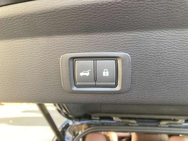 アウトランダーＰＨＥＶ Ｐエグゼクティブパッケージ　コーナーセンサー　全方位カメラ（19枚目）