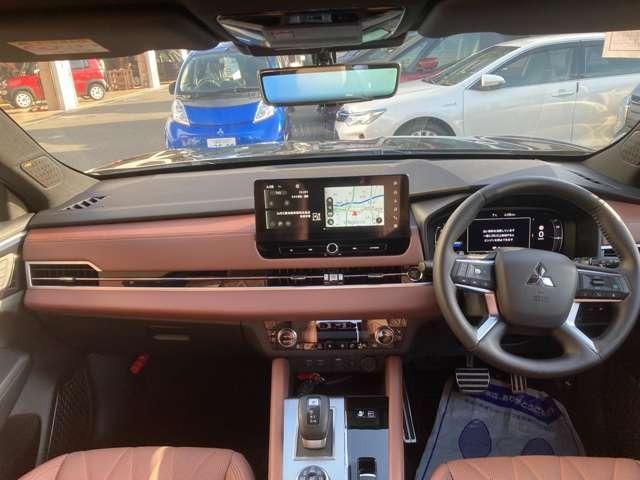 アウトランダーＰＨＥＶ Ｐエグゼクティブパッケージ　コーナーセンサー　全方位カメラ（27枚目）