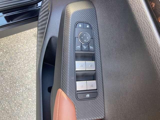 アウトランダーＰＨＥＶ Ｐエグゼクティブパッケージ　コーナーセンサー　全方位カメラ（31枚目）