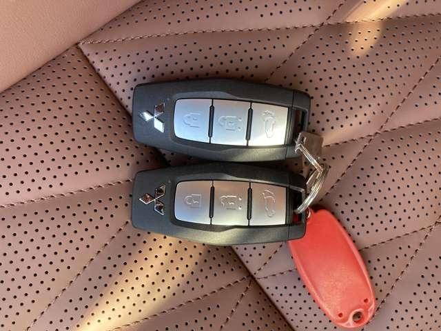 アウトランダーＰＨＥＶ Ｐエグゼクティブパッケージ　コーナーセンサー　全方位カメラ（46枚目）