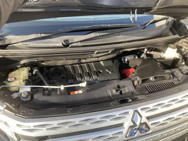 �_���łV�O���ځB�Ԍ��łP�O�O���ڂ̃G���W���A�����A���@�\�Ȃǃv���̖ڂŌ��Đ������Ă��[�Ԃ����Ē����܂��B