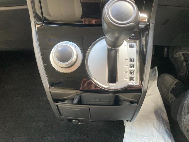 デリカＤ：５ Ｄ　パワーパッケージ　両面パワスライドドア　スマートキーＰスタート　寒冷地　シートヒータ　キーレスエントリー　ドラレコ付き　パワーウインドウ　盗難防止　ＡＷＤ　３列シート　ＡＢＳ　ウォークスルー　メモリーナビ　ＡＣ　ターボ（35枚目）