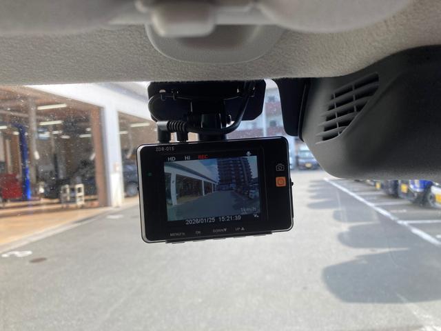 �������̎��̂̍ۂ����^�]�Ȃǂ̍ۂɓ����ʏ؋��ƂȂ�܂��B������t���������߂��܂��B