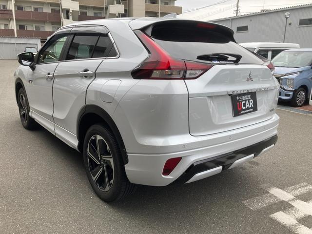 エクリプスクロスＰＨＥＶ Ｐ　スマ－トキ－　地デジＴＶ　衝突軽減ブレーキシステム　Ｒカメラ　ＬＥＤ　寒冷地　アイドリングストップ　ＥＴＣ　パワーシート　１００Ｖ　クリアランスソナー　盗難防止システム　フロントカメラ　Ｗエアバッグ（9枚目）