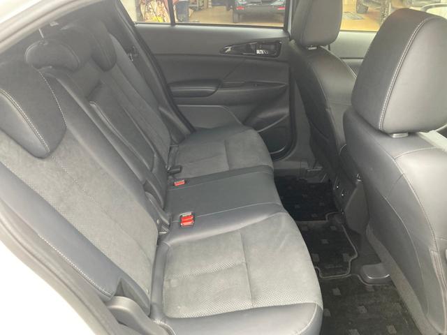 エクリプスクロスＰＨＥＶ Ｐ　スマ－トキ－　地デジＴＶ　衝突軽減ブレーキシステム　Ｒカメラ　ＬＥＤ　寒冷地　アイドリングストップ　ＥＴＣ　パワーシート　１００Ｖ　クリアランスソナー　盗難防止システム　フロントカメラ　Ｗエアバッグ（18枚目）