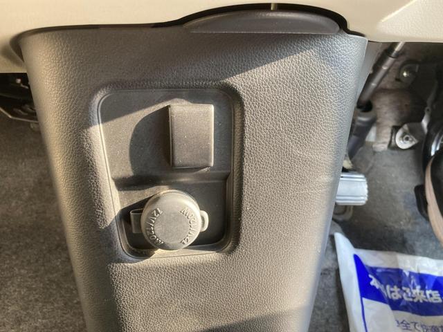 ワゴンＲ ＦＡ　ベンチシートフルフラット　セキュリティ　キーレスキー　ＰＷ　助手席エアバック　運転席エアバック　横滑防止装置　ナビＴＶ　地デジ　エアコン　ＡＢＳ　メモリーナビ　パワステ　ベンチシート（34枚目）