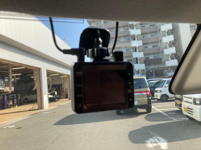 �ŋ߂͎ԗ��㕔���f�����f���@�\�t���Ȃǂ������܂��B���C�h�~���[��t���\���H�Ȃǂ��q�ˉ������܂��B