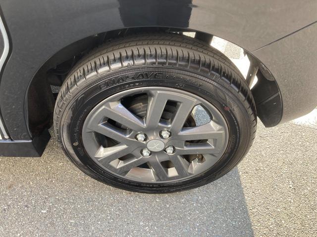 デリカミニ Ｔ　プレミアム　オートＬＥＤ　全方位Ｍ　Ｉ－ＳＴＯＰ　Ｐセンサー　ターボ付　車線逸脱警報　横滑り防止機能　前席シートヒーター　オートエアコン　ＬＥＤヘッドライト　セキュリティ　アルミホイール　スマートキー　エアバッグ（11枚目）