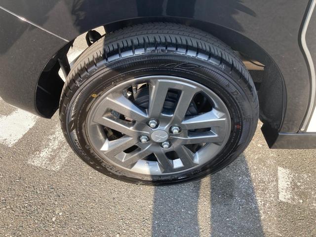 デリカミニ Ｔ　プレミアム　オートＬＥＤ　全方位Ｍ　Ｉ－ＳＴＯＰ　Ｐセンサー　ターボ付　車線逸脱警報　横滑り防止機能　前席シートヒーター　オートエアコン　ＬＥＤヘッドライト　セキュリティ　アルミホイール　スマートキー　エアバッグ（12枚目）