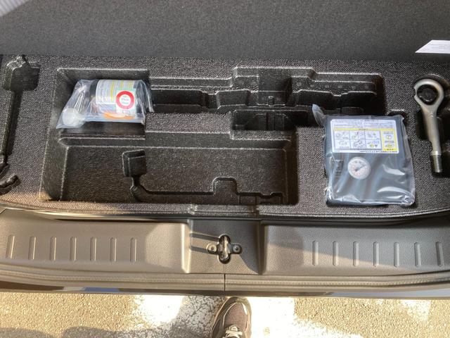 デリカミニ Ｔ　プレミアム　オートＬＥＤ　全方位Ｍ　Ｉ－ＳＴＯＰ　Ｐセンサー　ターボ付　車線逸脱警報　横滑り防止機能　前席シートヒーター　オートエアコン　ＬＥＤヘッドライト　セキュリティ　アルミホイール　スマートキー　エアバッグ（20枚目）