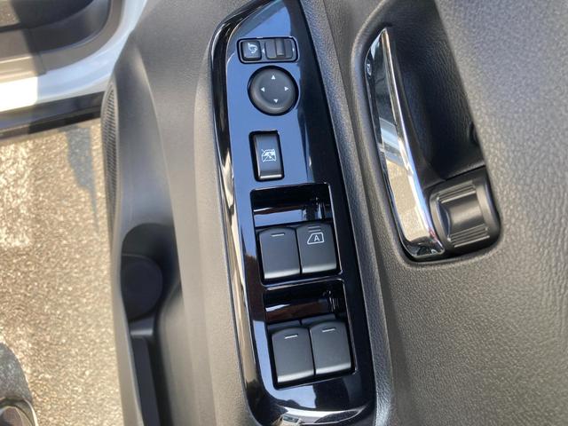 デリカミニ Ｔ　プレミアム　オートＬＥＤ　全方位Ｍ　Ｉ－ＳＴＯＰ　Ｐセンサー　ターボ付　車線逸脱警報　横滑り防止機能　前席シートヒーター　オートエアコン　ＬＥＤヘッドライト　セキュリティ　アルミホイール　スマートキー　エアバッグ（29枚目）