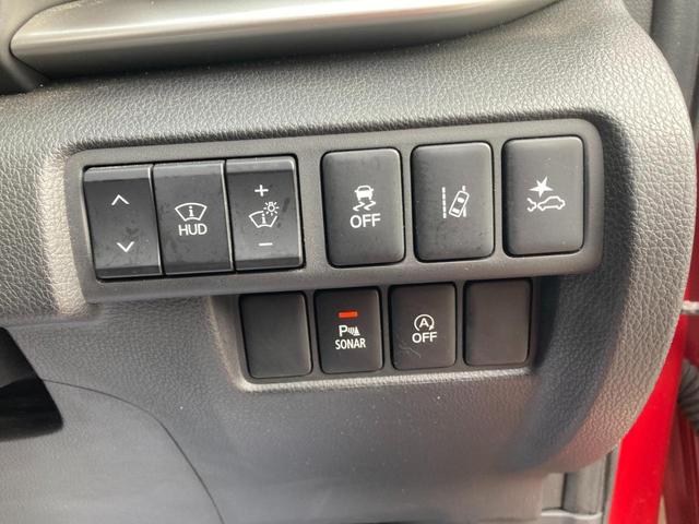 �p���[�E�B���h�E�̑��암�ł��B�������ȃs�A�m�u���b�N���ɂȂ��Ă��܂��B