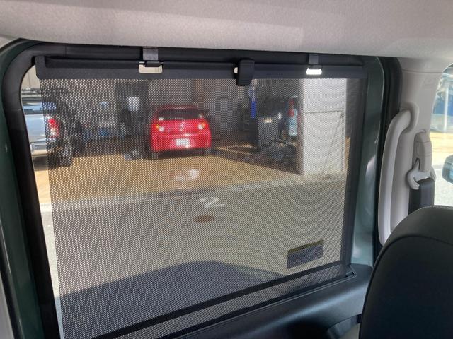 �p���[�E�B���h�E�̑��암�ł��B�������ȃs�A�m�u���b�N���ɂȂ��Ă��܂��B