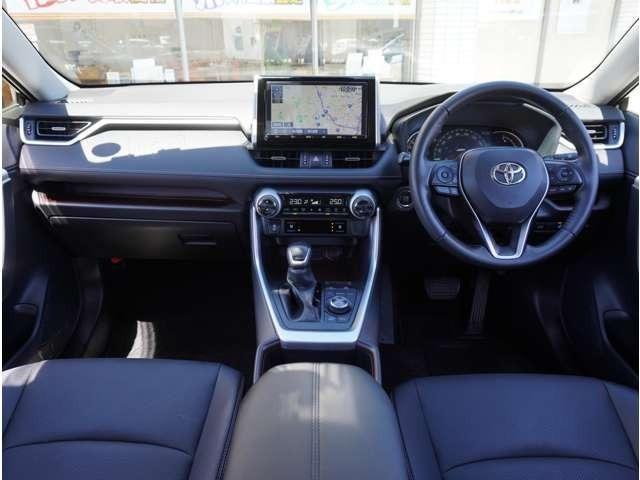 ＲＡＶ４ Ｇ　Ｚパッケージ　４ＷＤ　モデリスタエアロ　純正ナビ　バックカメラ　デジタルインナーミラー　ドラレコ　シートヒーター＆ベンチレーション　前後コーナーセンサー　アダプティブクルーズコントロール　ブラインドスポットモニター（5枚目）