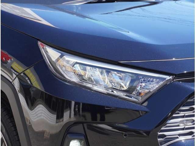 ＲＡＶ４ Ｇ　Ｚパッケージ　４ＷＤ　モデリスタエアロ　純正ナビ　バックカメラ　デジタルインナーミラー　ドラレコ　シートヒーター＆ベンチレーション　前後コーナーセンサー　アダプティブクルーズコントロール　ブラインドスポットモニター（15枚目）