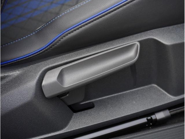 ゴルフＲ ＴＳＩ　４モーション　純正ナビ　バックカメラ　前後ドラレコ　障害物センサー　ＥＴＣ２．０　アダプティブクルーズコントロール　パドルシフト　電子パーキング　ＬＥＤヘッドライト　純正アルミホイール　衝突被害軽減ブレーキ　４ＷＤ（33枚目）