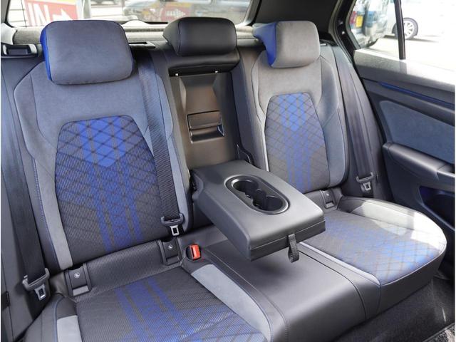ゴルフＲ ＴＳＩ　４モーション　純正ナビ　バックカメラ　前後ドラレコ　障害物センサー　ＥＴＣ２．０　アダプティブクルーズコントロール　パドルシフト　電子パーキング　ＬＥＤヘッドライト　純正アルミホイール　衝突被害軽減ブレーキ　４ＷＤ（35枚目）