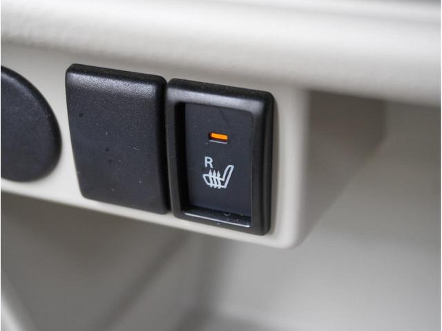 アルトラパン Ｘ　地デジフルセグ　ＡＣ　Ｂモニター　ナビＴＶ　シートヒータ　衝突軽減ブレーキ　ＩＳＴＯＰ　運転席助手席エアバッグ　ＥＴＣ　スマートキープッシュスタート　セキュリティー　ＡＵＸ　ドライブレコーダー　ＥＳＣ（9枚目）