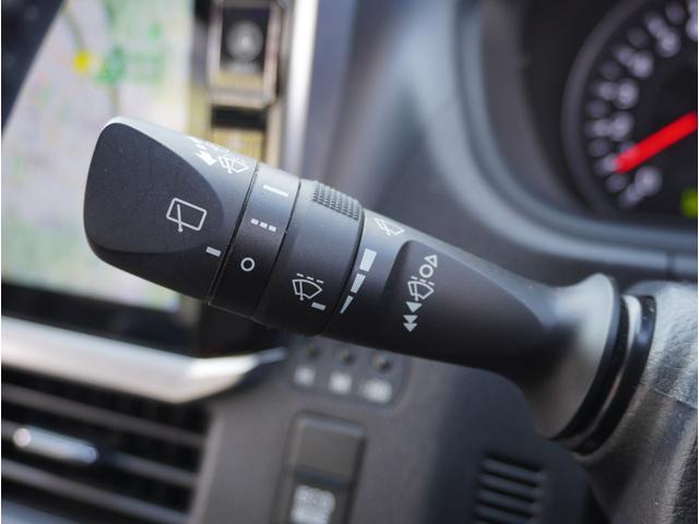 ヴォクシー ＺＳ　煌ＩＩ　スマートキー・プッシュスタート　バックガイドモニター　セキュリティアラーム　両側パワスラドア　Ｐセンサー　車線逸脱　ハイビームアシスト　ＥＴＣ車載器　地デジテレビ　ＶＳＣ　ＬＥＤライト　ＡＣ　パワステ（59枚目）