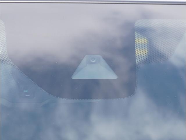 ｅＫワゴン Ｍ　ＡＵＸ接続　オートハイビーム　踏み間違い防止アシスト　車線逸脱警報　イモビライザー　ナビＴＶ　ＥＴＣ　パワーウィンドウ　Ｐセンサー　マニュアルエアコン　バックカメラ　キーレスエントリー　ワンセグ（15枚目）
