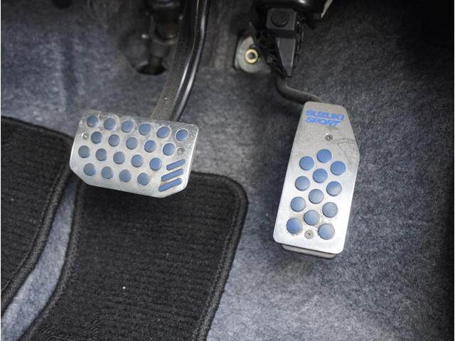 アルト Ｓ　ＡＡＣ　横滑り防止装置付　全席ＰＷ　コーナーセンサー　エネチャージ　キーレス　Ｗエアバッグ　運転席エアバック　運転席シートヒーター　ＡＢＳ　パワーステアリング　レーンキープＡ　前後衝突被害軽減ブレーキ（28枚目）
