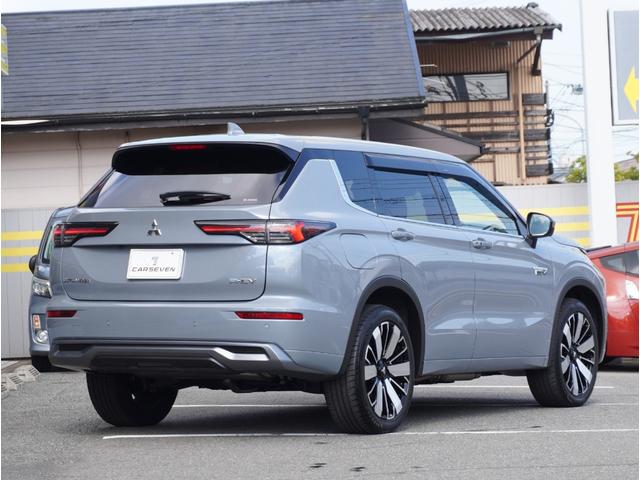 アウトランダーＰＨＥＶ Ｐエグゼクティブパッケージ　横滑り防止　１００Ｖ　黒革シート　ＥＴＣ車載器　フルセグＴＶ　シートヒーター　パワーシート　ＬＥＤヘッドライト　メモリーナビ　ＡＢＳ　Ｂカメ　アルミ　キーレス　スマートキー　エアバッグ　フロントカメラ（29枚目）