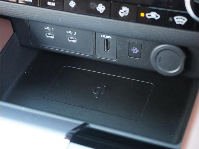 アウトランダーＰＨＥＶ Ｐエグゼクティブパッケージ　横滑り防止　１００Ｖ　黒革シート　ＥＴＣ車載器　フルセグＴＶ　シートヒーター　パワーシート　ＬＥＤヘッドライト　メモリーナビ　ＡＢＳ　Ｂカメ　アルミ　キーレス　スマートキー　エアバッグ　フロントカメラ（65枚目）