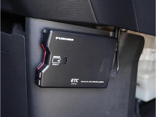 デリカミニ Ｇ　プレミアム　アダプティブクルーズコントロール　オートマチックハイビーム　シートヒーター　ベンチシート　ルーフレール　エアコン　コーナーセンサー　パワステ　アルミホイール　キーレスエントリー　エアバッグ　寒冷地仕様（7枚目）