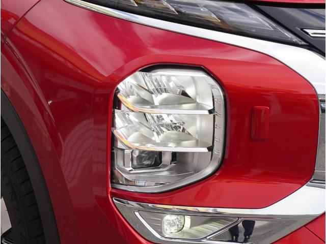 アウトランダーＰＨＥＶ Ｐエグゼクティブパッケージ　コーナーセンサー　全方位カメラ（14枚目）