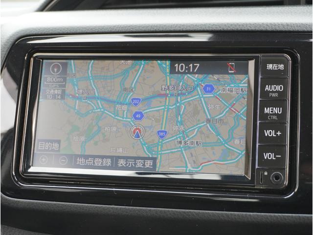 ヴィッツ Ｆ　セーフティーエディションＩＩＩ　イモビライザー　車線逸脱　衝突被害軽減ブレーキ　パワーウィンドウ　ナビＴＶ　ドライブレコーダー　エアバッグ　横滑り防止装置　パワステ　エアコン　クリアランスソナー　メモリナビ　インテリキー　ワンセグ（5枚目）