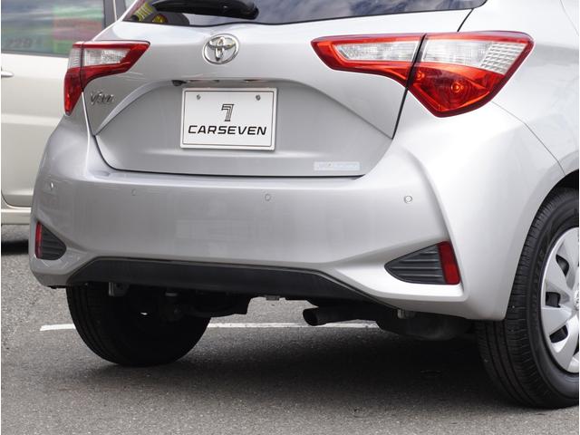 ヴィッツ Ｆ　セーフティーエディションＩＩＩ　イモビライザー　車線逸脱　衝突被害軽減ブレーキ　パワーウィンドウ　ナビＴＶ　ドライブレコーダー　エアバッグ　横滑り防止装置　パワステ　エアコン　クリアランスソナー　メモリナビ　インテリキー　ワンセグ（16枚目）