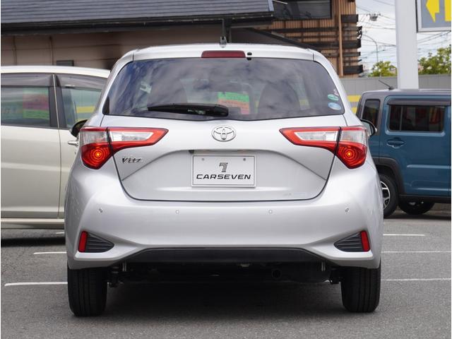 ヴィッツ Ｆ　セーフティーエディションＩＩＩ　イモビライザー　車線逸脱　衝突被害軽減ブレーキ　パワーウィンドウ　ナビＴＶ　ドライブレコーダー　エアバッグ　横滑り防止装置　パワステ　エアコン　クリアランスソナー　メモリナビ　インテリキー　ワンセグ（25枚目）