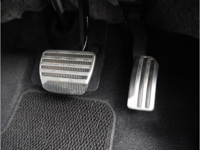 ジューク ニスモ 切替4WD サイドエアバック キーフリー 横滑り防止システム 寒冷地仕様 スマートキー オートエアコン アルミ ETC車載器 ターボ パワーウィンドウ ABS エアバッグ パワーステアリング TV(29枚目)