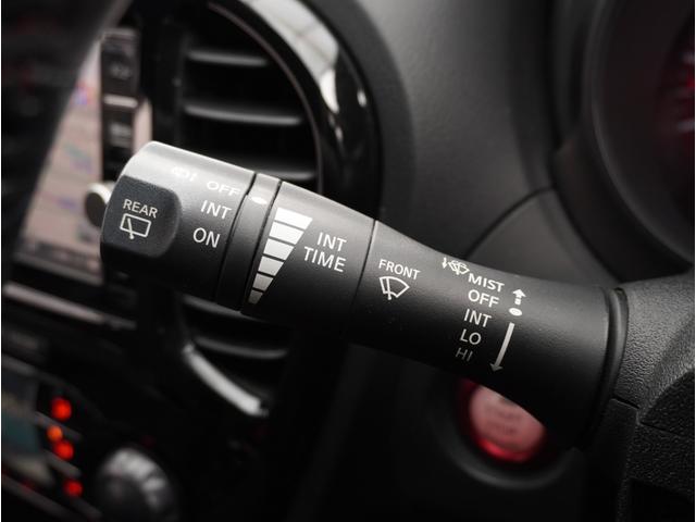 ジューク ニスモ 切替4WD サイドエアバック キーフリー 横滑り防止システム 寒冷地仕様 スマートキー オートエアコン アルミ ETC車載器 ターボ パワーウィンドウ ABS エアバッグ パワーステアリング TV(50枚目)