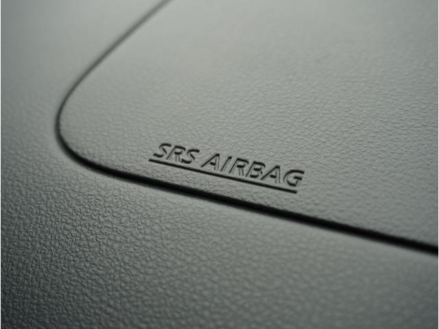 ジューク ニスモ 切替4WD サイドエアバック キーフリー 横滑り防止システム 寒冷地仕様 スマートキー オートエアコン アルミ ETC車載器 ターボ パワーウィンドウ ABS エアバッグ パワーステアリング TV(59枚目)