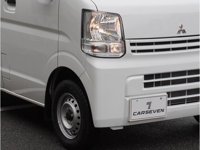 ミニキャブバン Ｅ　両側手動スライドドア　パーキングセンサー　パワステ　マニュアルエアコン　ＥＳＣ　運転席エアバッグ　助手席エアバッグ　アイドリングストップ　ＡＢＳ（8枚目）