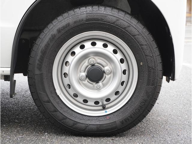 ミニキャブバン Ｅ　両側手動スライドドア　パーキングセンサー　パワステ　マニュアルエアコン　ＥＳＣ　運転席エアバッグ　助手席エアバッグ　アイドリングストップ　ＡＢＳ（12枚目）