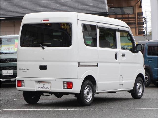 ミニキャブバン Ｅ　両側手動スライドドア　パーキングセンサー　パワステ　マニュアルエアコン　ＥＳＣ　運転席エアバッグ　助手席エアバッグ　アイドリングストップ　ＡＢＳ（17枚目）