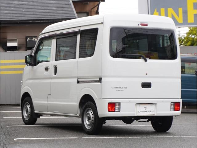 ミニキャブバン Ｅ　両側手動スライドドア　パーキングセンサー　パワステ　マニュアルエアコン　ＥＳＣ　運転席エアバッグ　助手席エアバッグ　アイドリングストップ　ＡＢＳ（18枚目）