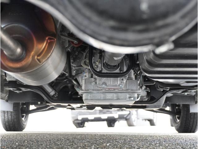 ミニキャブバン Ｅ　両側手動スライドドア　パーキングセンサー　パワステ　マニュアルエアコン　ＥＳＣ　運転席エアバッグ　助手席エアバッグ　アイドリングストップ　ＡＢＳ（19枚目）