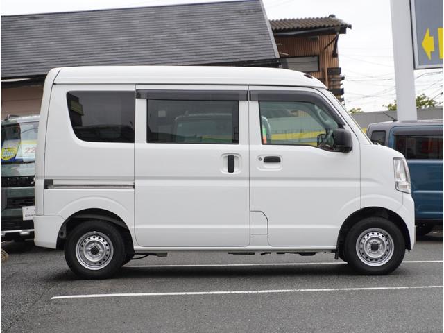 ミニキャブバン Ｅ　両側手動スライドドア　パーキングセンサー　パワステ　マニュアルエアコン　ＥＳＣ　運転席エアバッグ　助手席エアバッグ　アイドリングストップ　ＡＢＳ（20枚目）