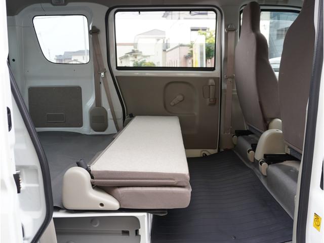 ミニキャブバン Ｅ　両側手動スライドドア　パーキングセンサー　パワステ　マニュアルエアコン　ＥＳＣ　運転席エアバッグ　助手席エアバッグ　アイドリングストップ　ＡＢＳ（27枚目）