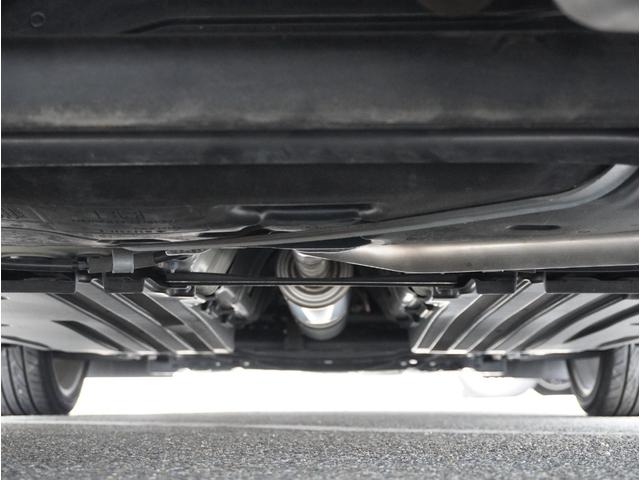 スイフトスポーツ ベースグレード　全方位カメラ付き　ＤＶＤ視聴可　横滑り防止システム　シ－トヒ－タ－　ＳＲＳ　ＡＢＳ付　ナビＴＶ　Ｗエアバック　ＬＥＤヘットランプ　全席ＰＷ　フルオートエアコン　パワーステアリング　ＡＷ　サイドＳＲＳ（26枚目）