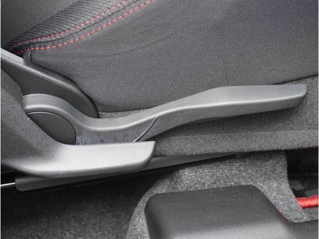 スイフトスポーツ ベースグレード　全方位カメラ付き　ＤＶＤ視聴可　横滑り防止システム　シ－トヒ－タ－　ＳＲＳ　ＡＢＳ付　ナビＴＶ　Ｗエアバック　ＬＥＤヘットランプ　全席ＰＷ　フルオートエアコン　パワーステアリング　ＡＷ　サイドＳＲＳ（32枚目）