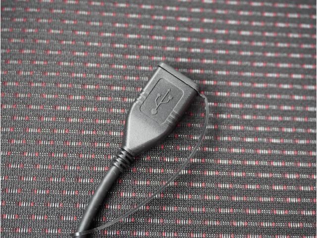 スイフトスポーツ ベースグレード　全方位カメラ付き　ＤＶＤ視聴可　横滑り防止システム　シ－トヒ－タ－　ＳＲＳ　ＡＢＳ付　ナビＴＶ　Ｗエアバック　ＬＥＤヘットランプ　全席ＰＷ　フルオートエアコン　パワーステアリング　ＡＷ　サイドＳＲＳ（38枚目）