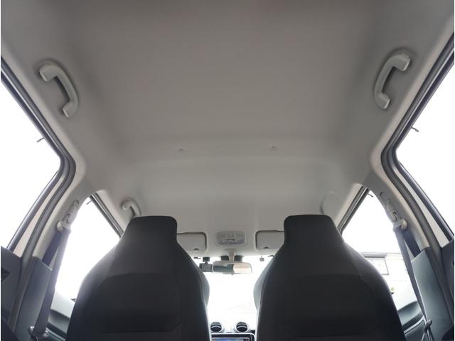 スイフトスポーツ ベースグレード　全方位カメラ付き　ＤＶＤ視聴可　横滑り防止システム　シ－トヒ－タ－　ＳＲＳ　ＡＢＳ付　ナビＴＶ　Ｗエアバック　ＬＥＤヘットランプ　全席ＰＷ　フルオートエアコン　パワーステアリング　ＡＷ　サイドＳＲＳ（45枚目）