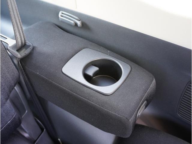 パジェロ ショート　ＶＲ－Ｉ　パワーステアリング　キーレスキー　パワーウィンドウ　フルセグＴＶ　バックモニター　エアコン　Ｗエアバッグ　ＡＢＳ　ＴＶ　アルミホイール　寒冷地仕様　エアバック　切替４ＷＤ　横滑防止（33枚目）