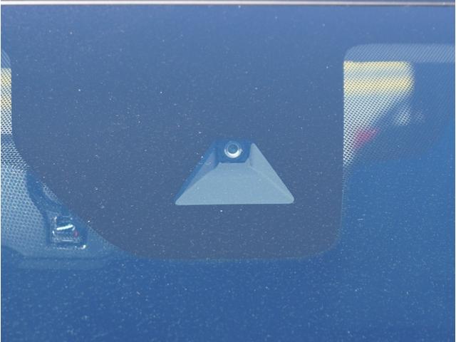 ｅＫクロス Ｇ　エアバッグ　アイスト　オートＬＥＤ　車線逸脱警報装置　Ｓヒーター　スマートキー　クリアランスソナー　オートエアコン　バックモニター　ベンチシート　キーフリー　アルミホイール　サイドエアバッグ　ＡＢＳ（15枚目）