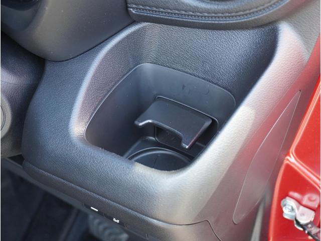 ｅＫクロス Ｇ　エアバッグ　アイスト　オートＬＥＤ　車線逸脱警報装置　Ｓヒーター　スマートキー　クリアランスソナー　オートエアコン　バックモニター　ベンチシート　キーフリー　アルミホイール　サイドエアバッグ　ＡＢＳ（49枚目）